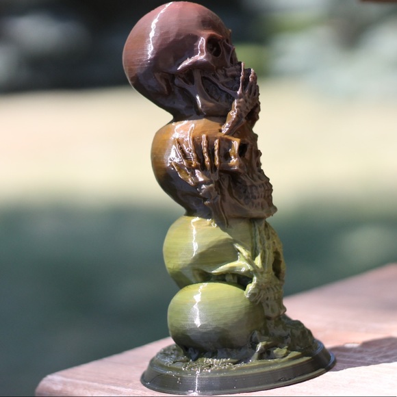 Skull statue - Picture 4 of 16